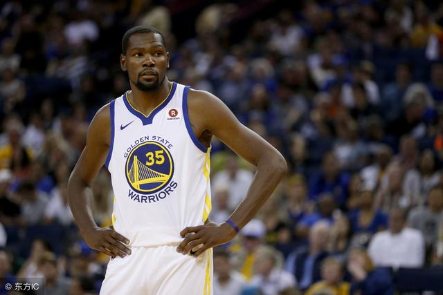 切尔西官方为韦斯利庆生 22年加盟至今只踢了32场