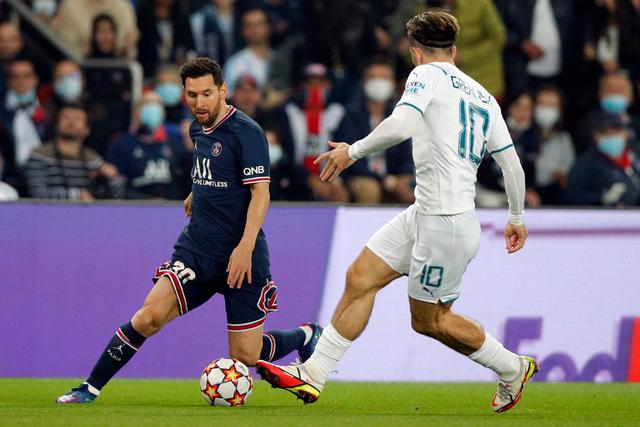 杜兰特布克合砍71分新援21+11 太阳力克活塞